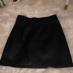 PRINCESS POLLY Leather Mini ⚡️